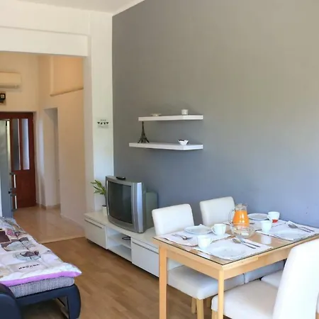 Apartament Tony *